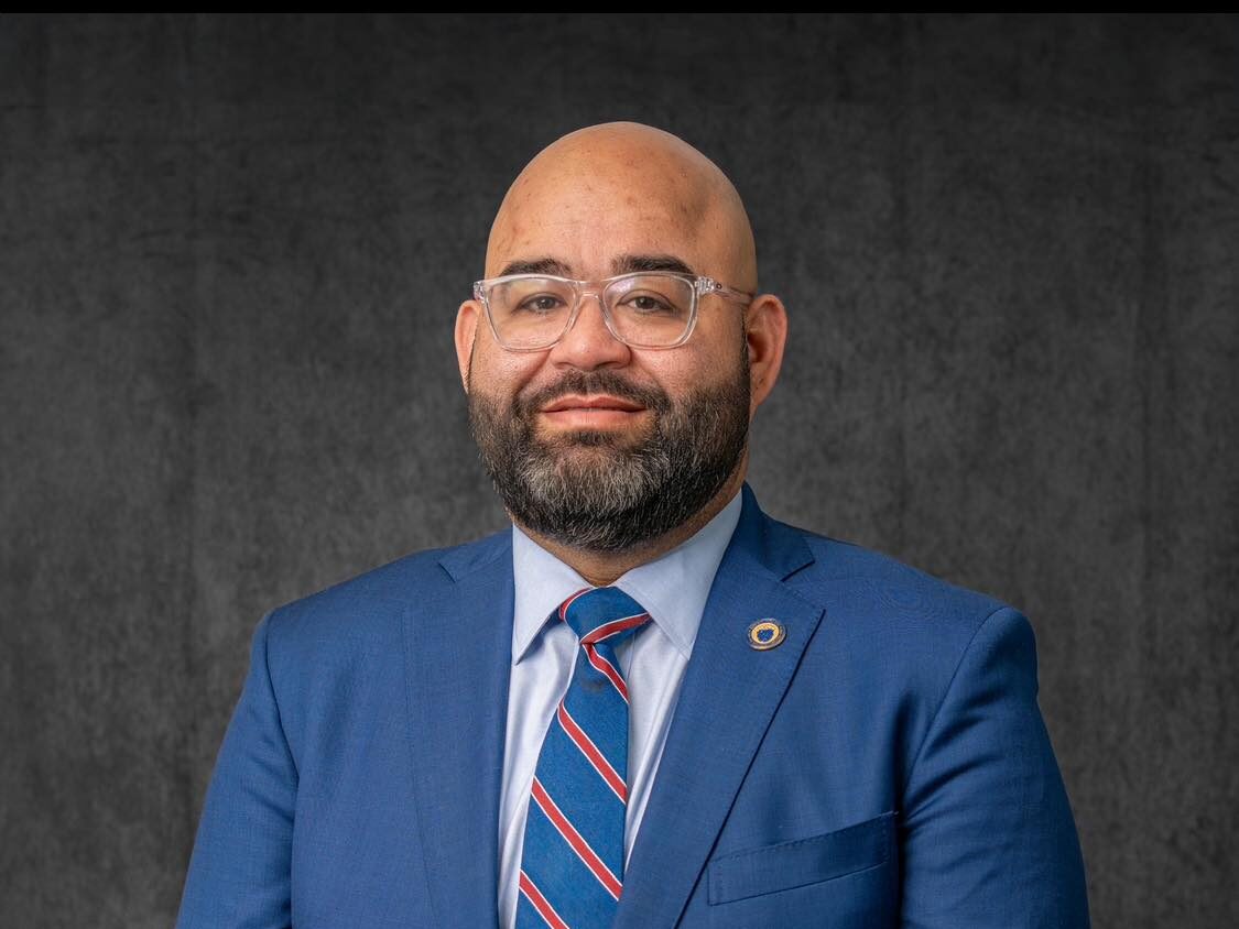 Adam Gomez
